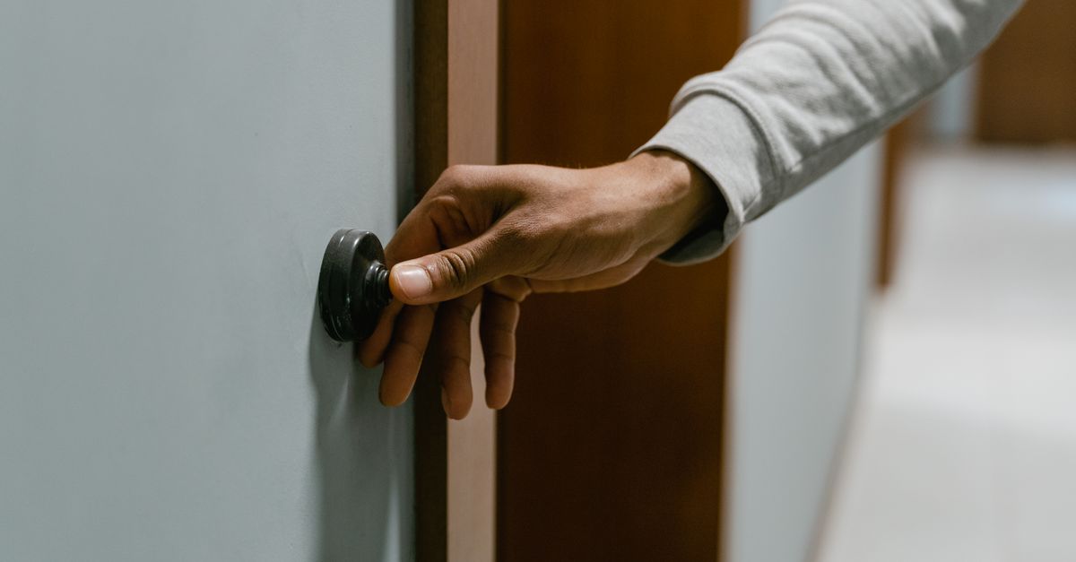 Door Knob & Deadbolt Replacement — Marietta Fast Locksmith