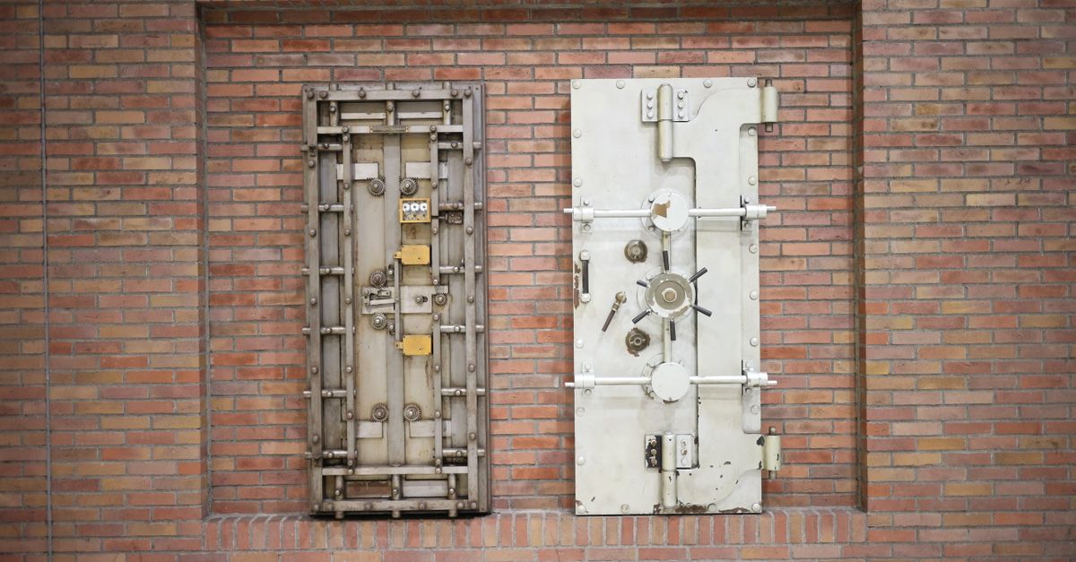 Safe Opening & Lockout — Marietta Fast Locksmith